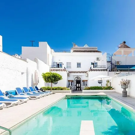 Encantadora Casa Con Piscina *